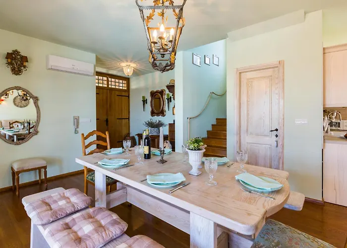 Semesterbostad Stunning In Barat (Porec)