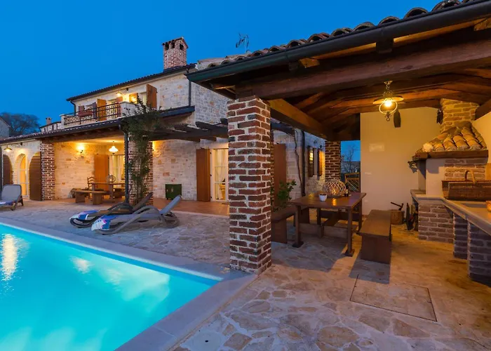 Stunning In Semesterbostad *