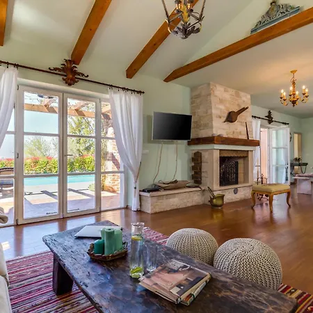 Cozy In With House A Panoramic View Ferienhaus