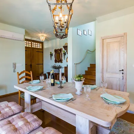 度假居 Cozy In With House A Panoramic View Barat (Porec)